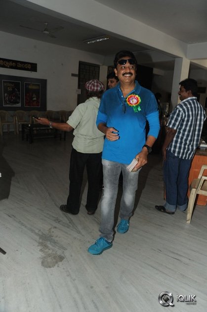 Celebrities-at-MAA-Elections-2015-Poling